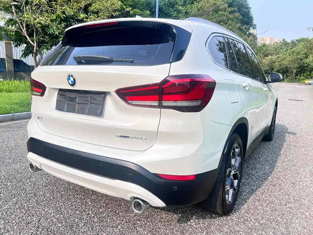 BMW X1 — фото 6