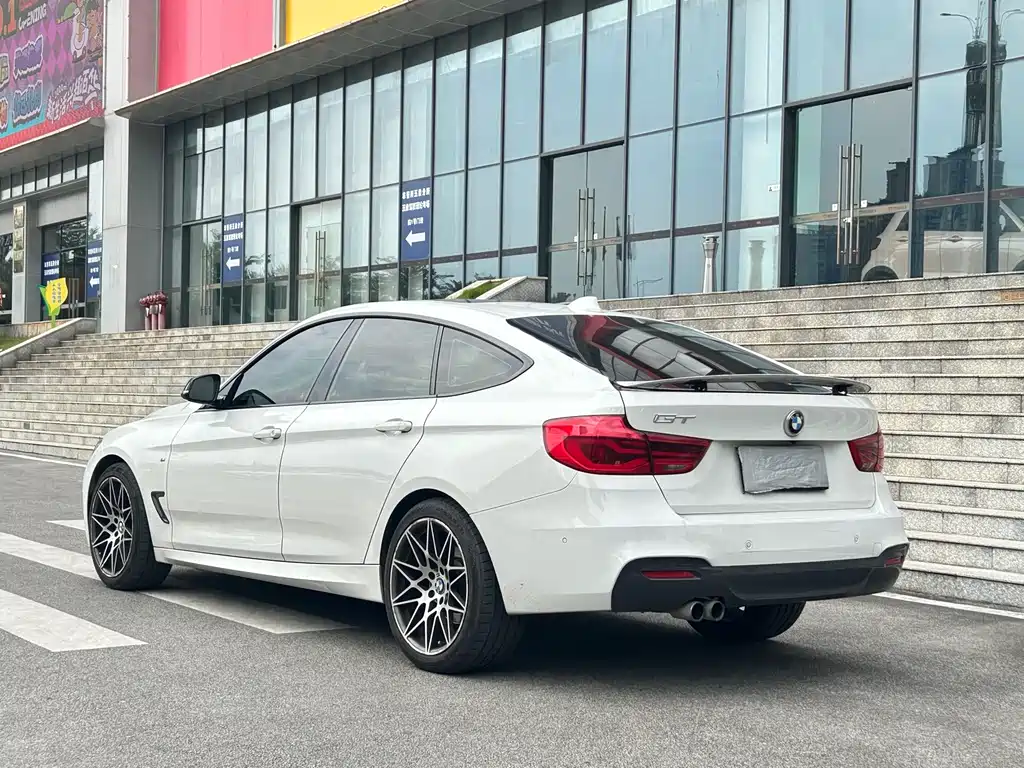 BMW 3 Series GT — фото 4