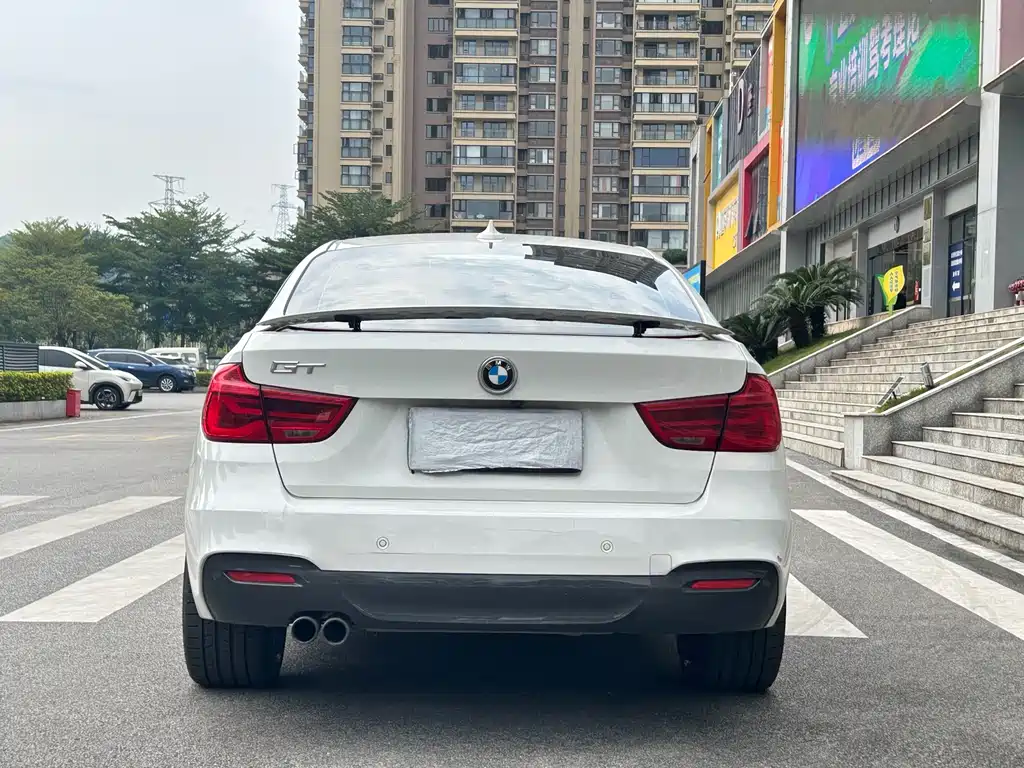 BMW 3 Series GT — фото 5
