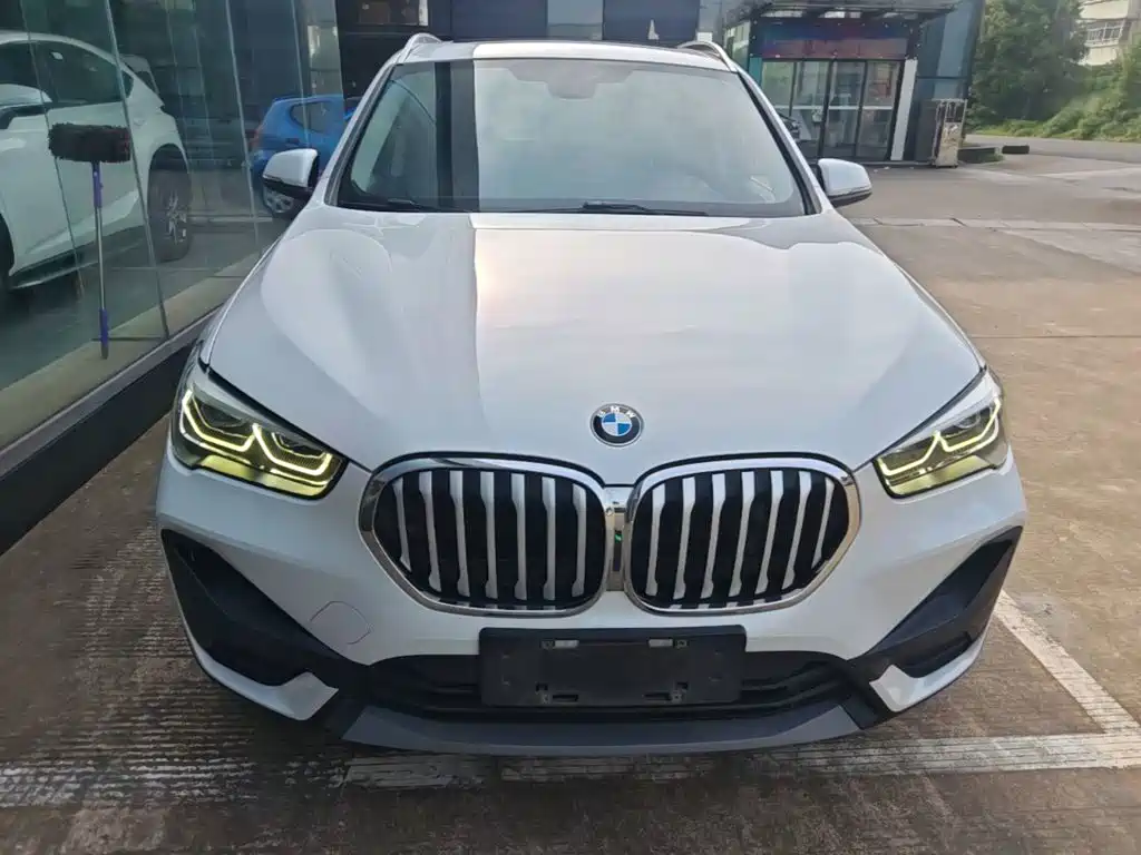 BMW X1 — фото 3