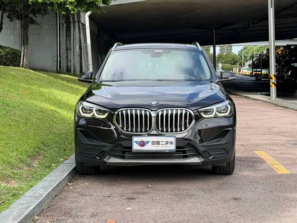 BMW X1 — фото 2