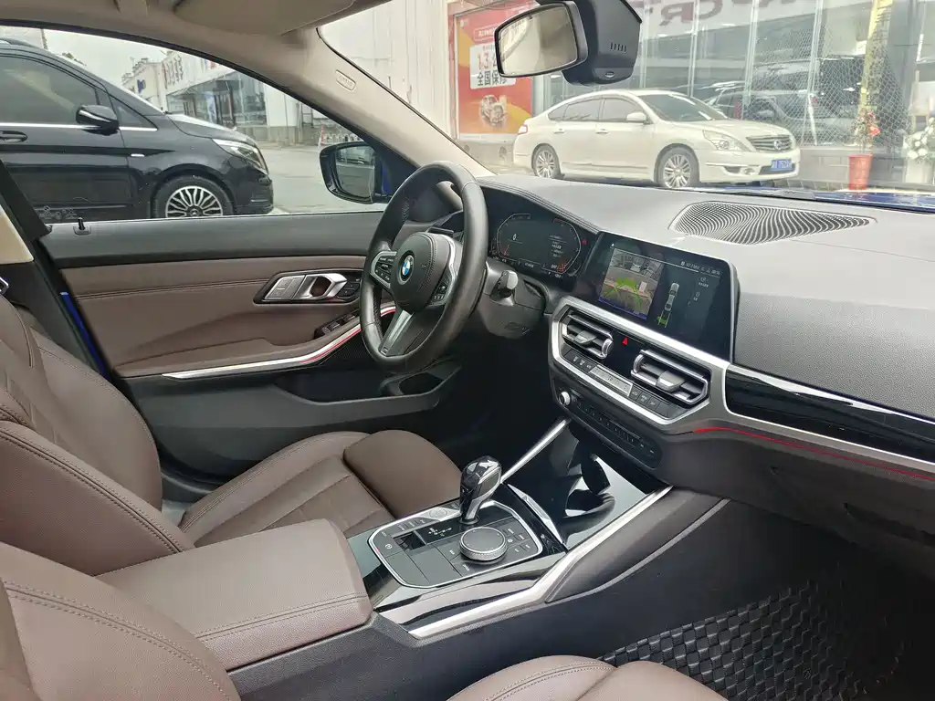 BMW 3 Series — фото 11