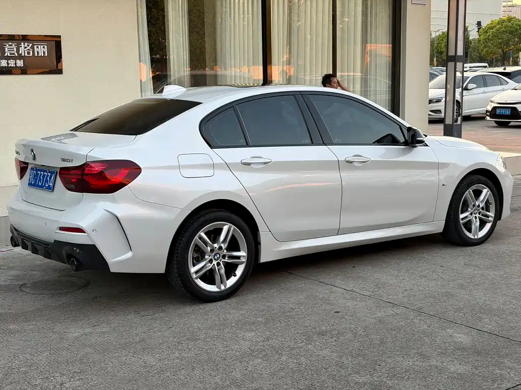 BMW 1 Series — фото 5