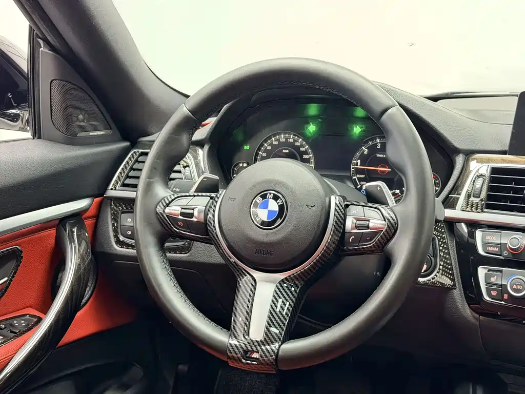 BMW 3 Series GT — фото 15