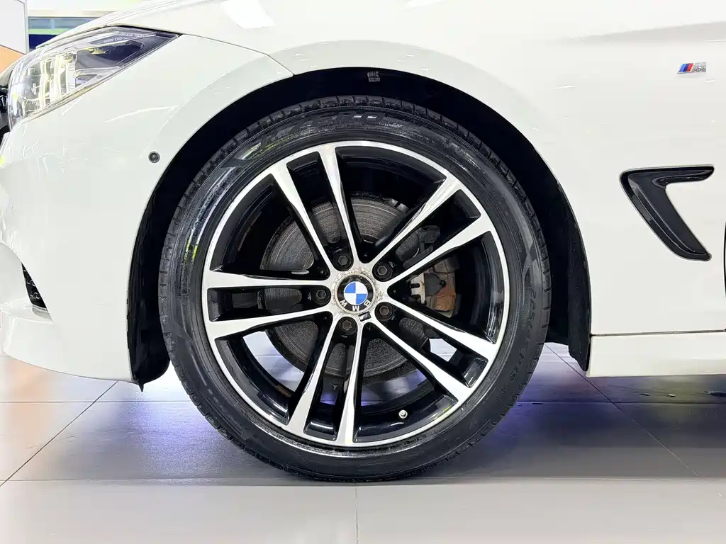 BMW 3 Series GT — фото 36