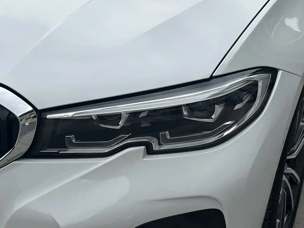 BMW 3 Series — фото 9