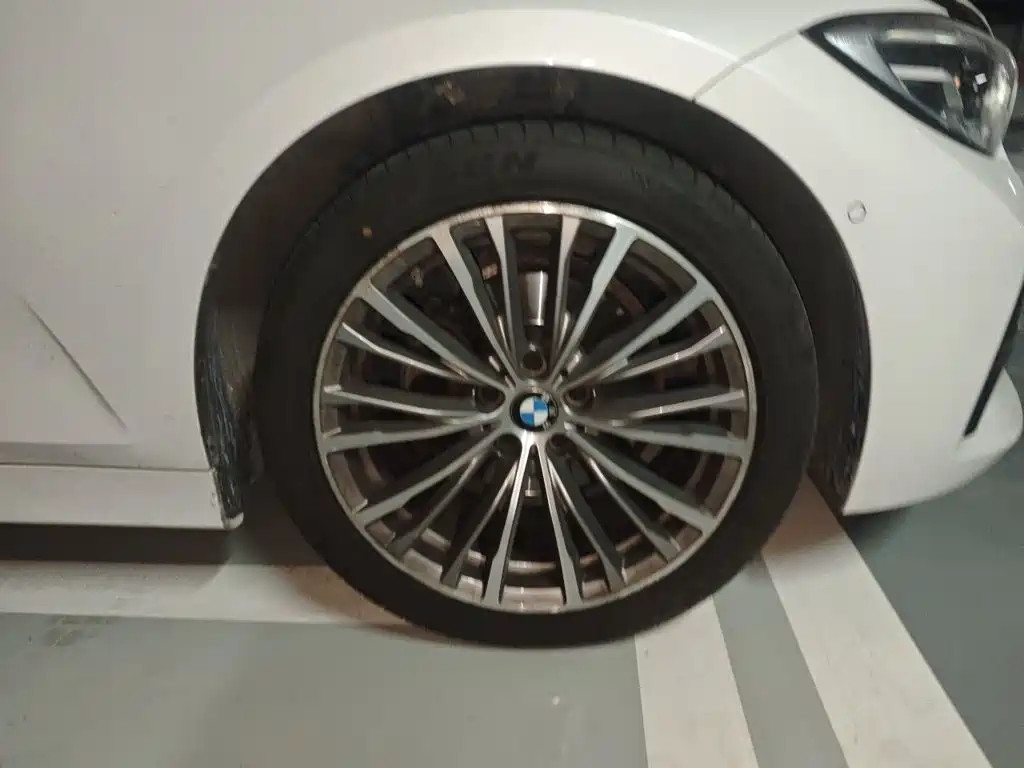 BMW 3 Series — фото 10