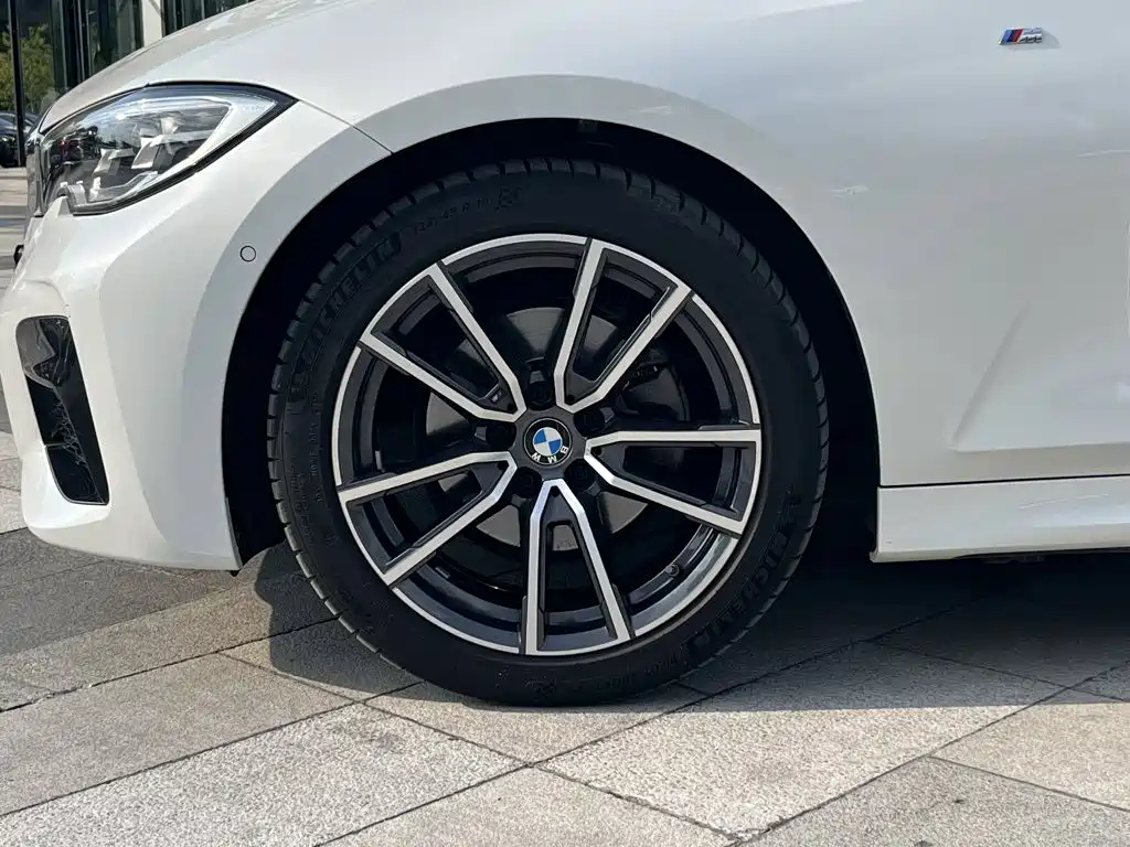 BMW 3 Series — фото 9