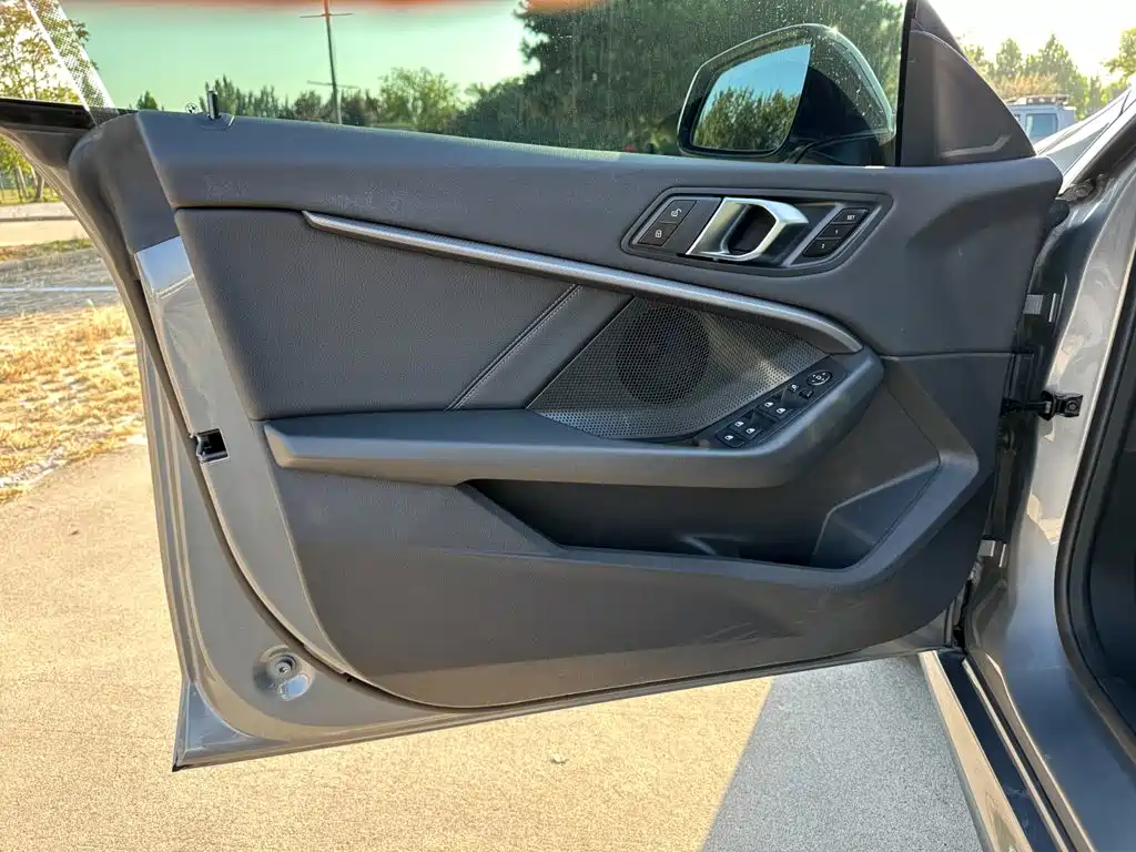BMW 2 Series (Import) — фото 13
