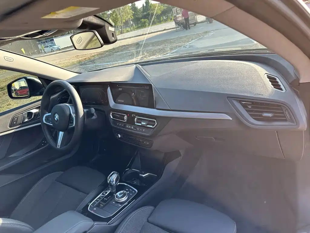 BMW 2 Series (Import) — фото 17