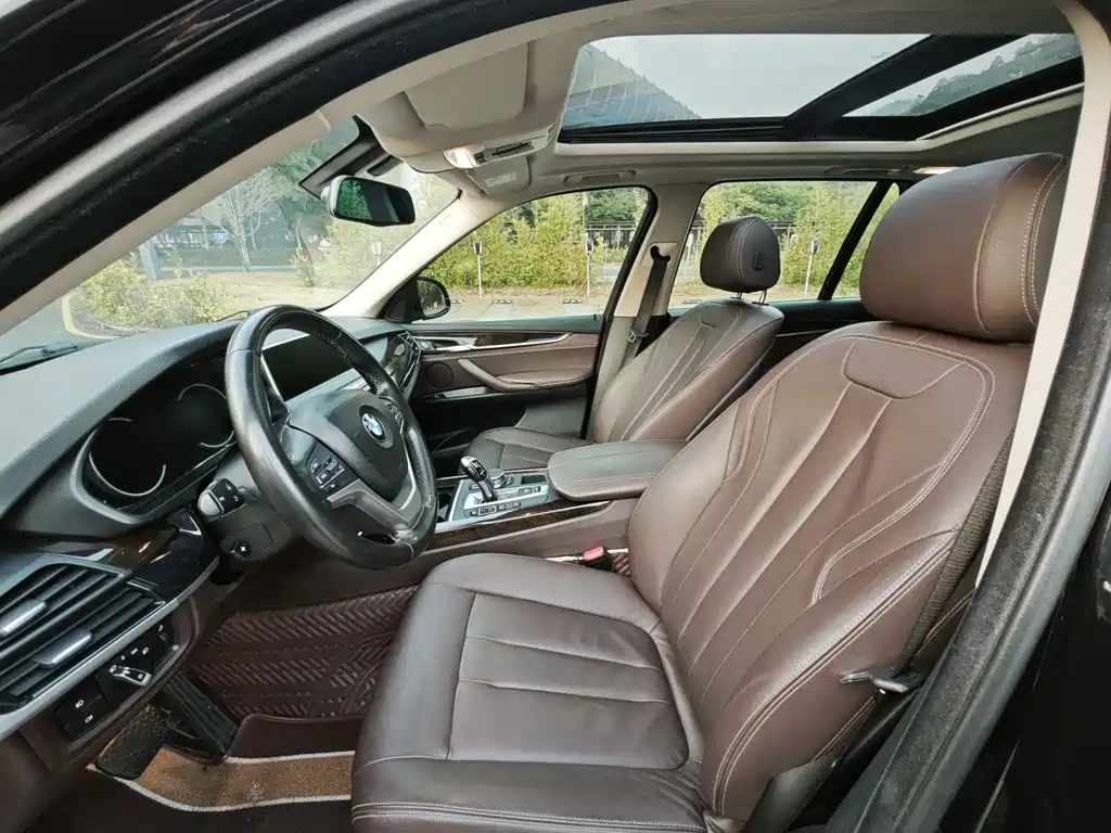 BMW X5 (Import) — фото 11