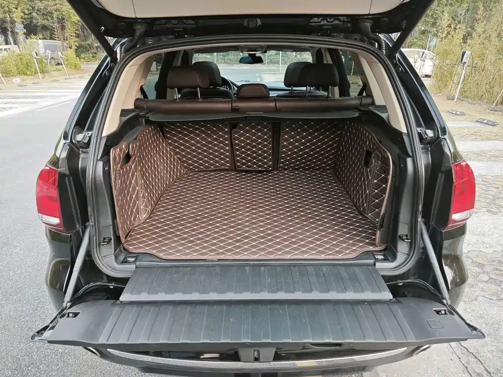 BMW X5 (Import) — фото 10