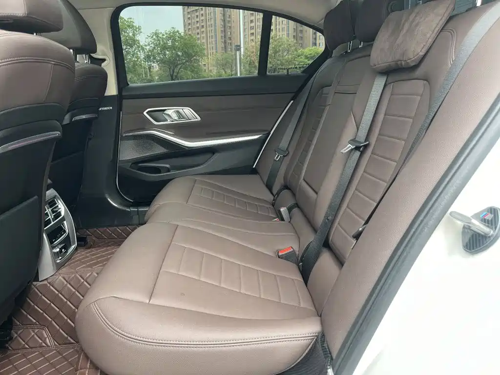 BMW 3 Series — фото 18