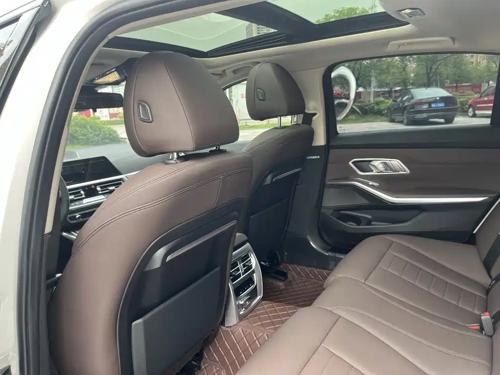 BMW 3 Series — фото 19