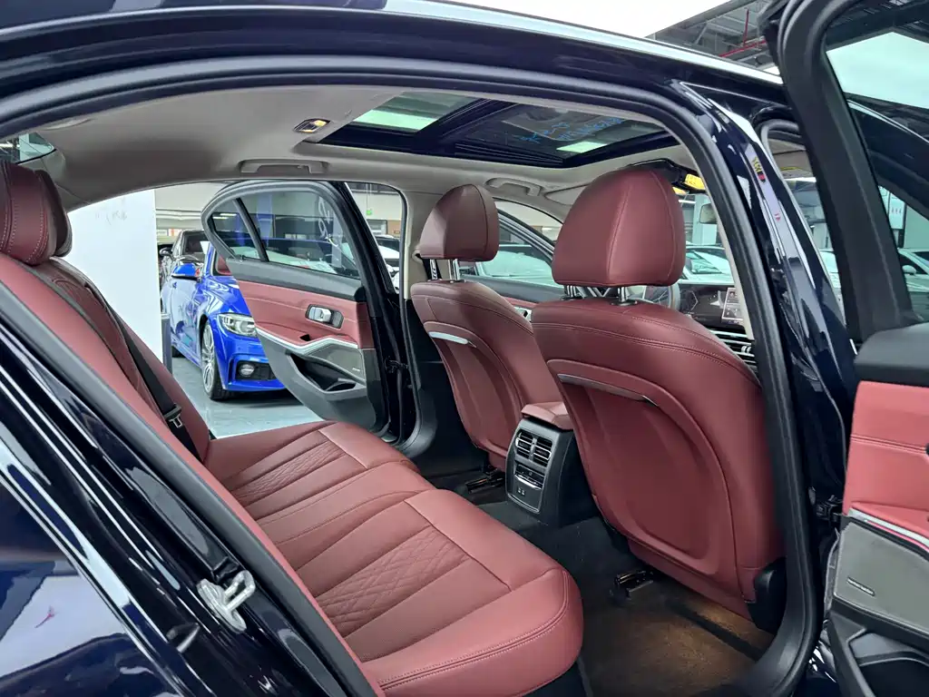 BMW 3 Series — фото 11