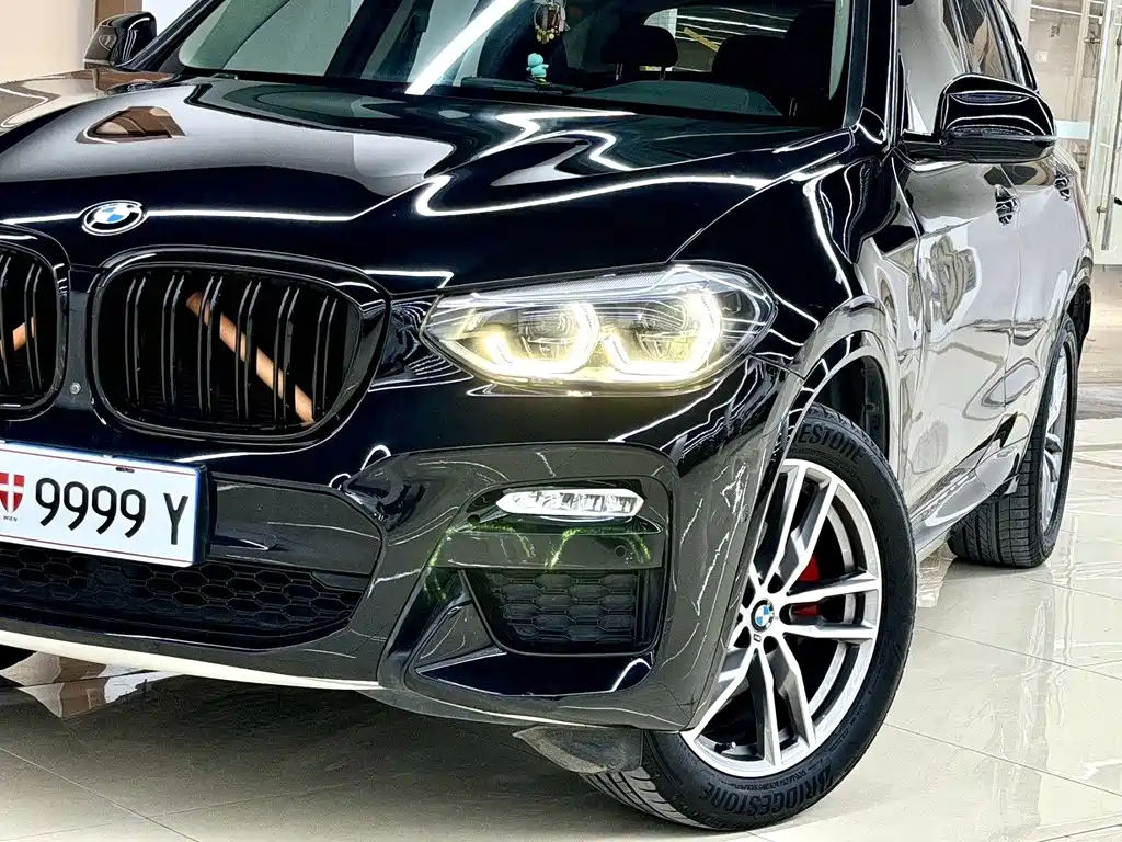 BMW X3 — фото 8