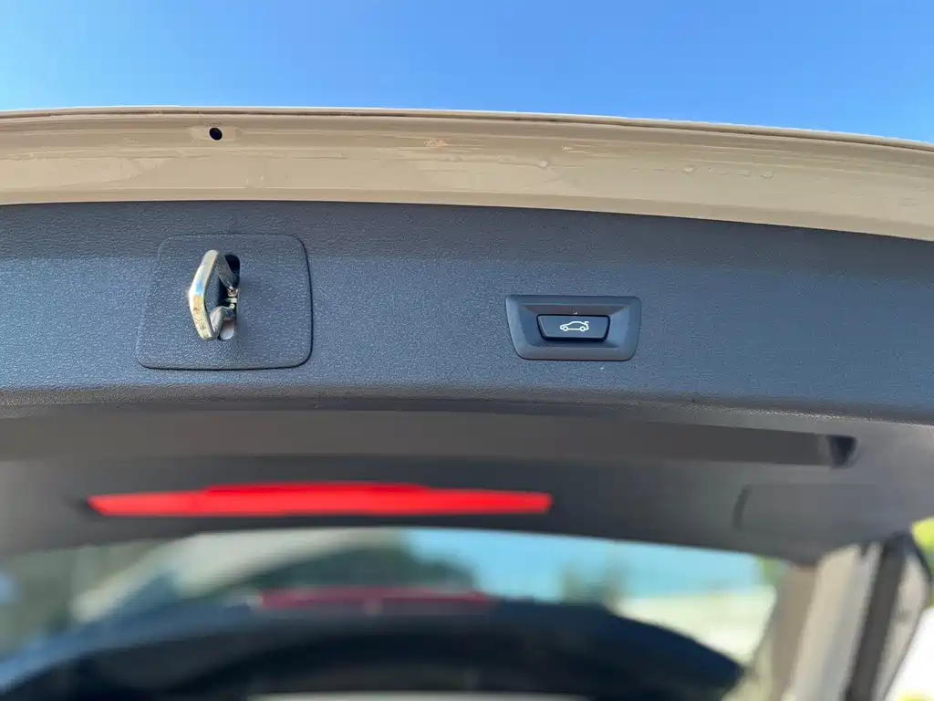 BMW X1 — фото 19