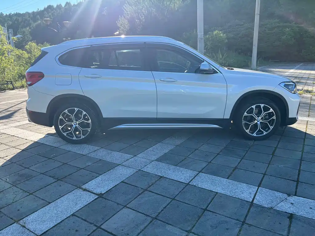 BMW X1 — фото 4