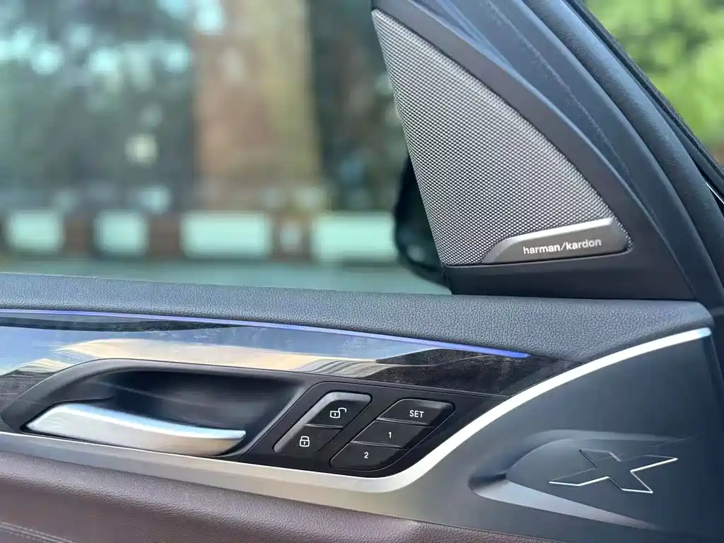 BMW X3 — фото 3