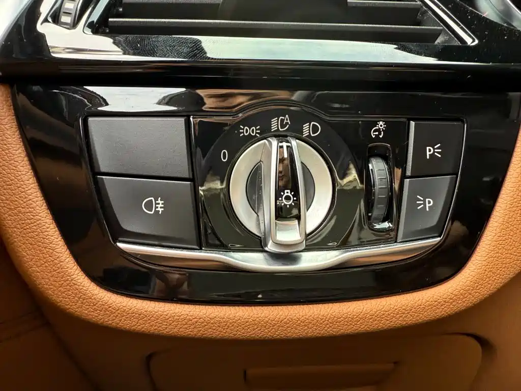 BMW 6 Series GT — фото 9