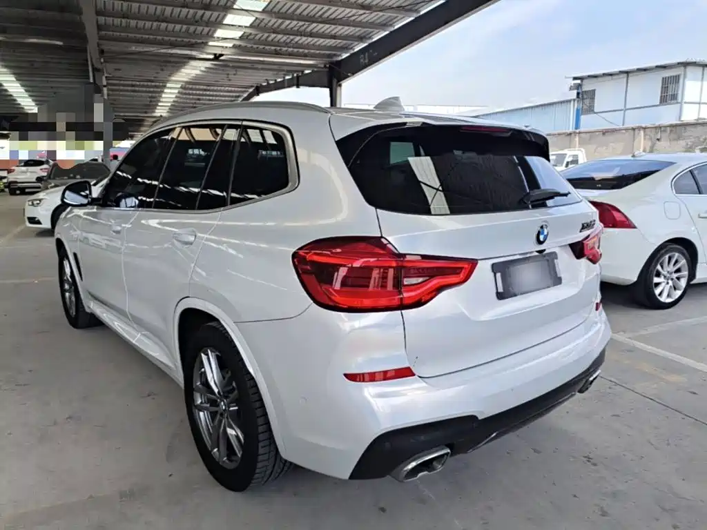 BMW X3 — фото 5