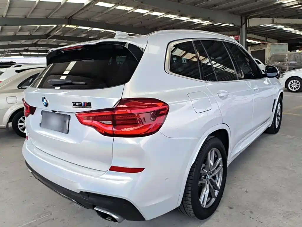 BMW X3 — фото 7