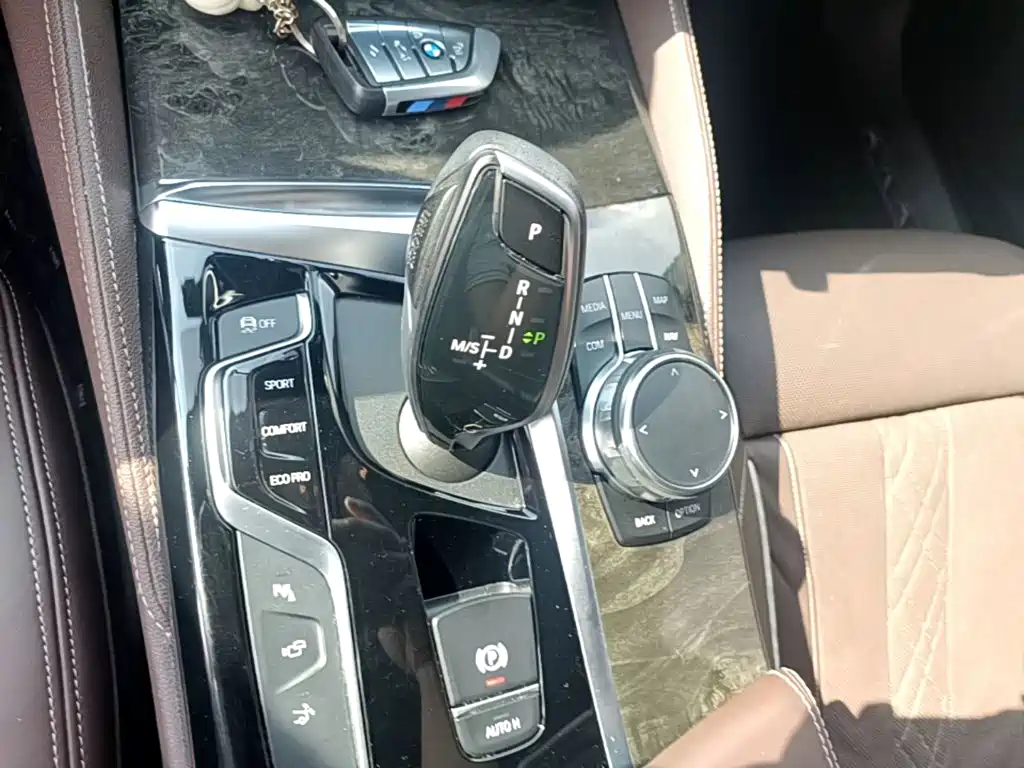 BMW 6 Series GT — фото 14