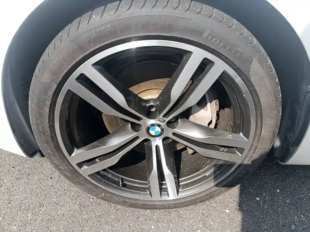 BMW 6 Series GT — фото 23
