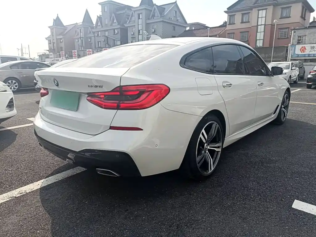 BMW 6 Series GT — фото 7