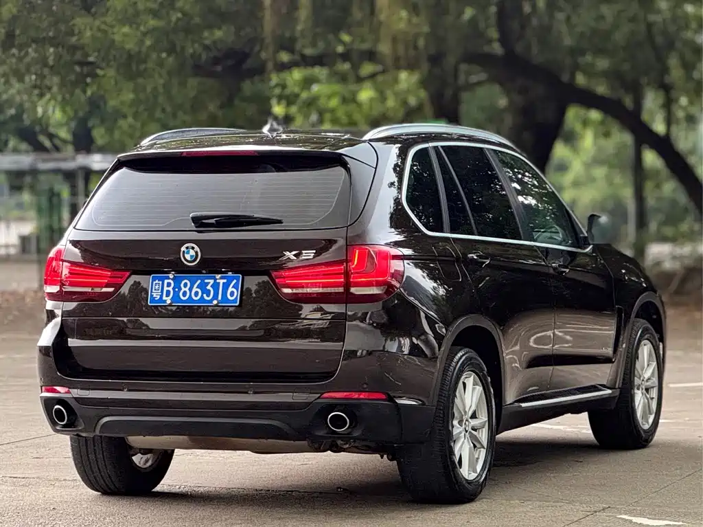 BMW X5 (Import) — фото 22