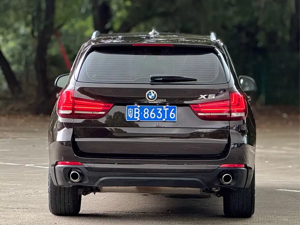 BMW X5 (Import) — фото 23
