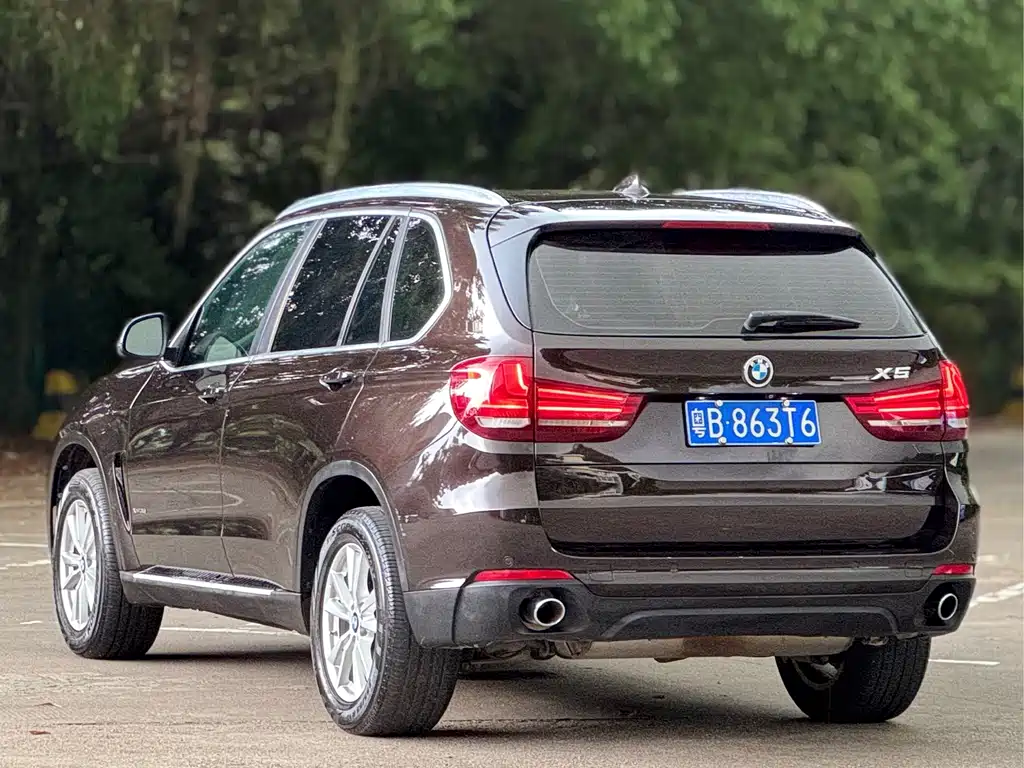 BMW X5 (Import) — фото 24