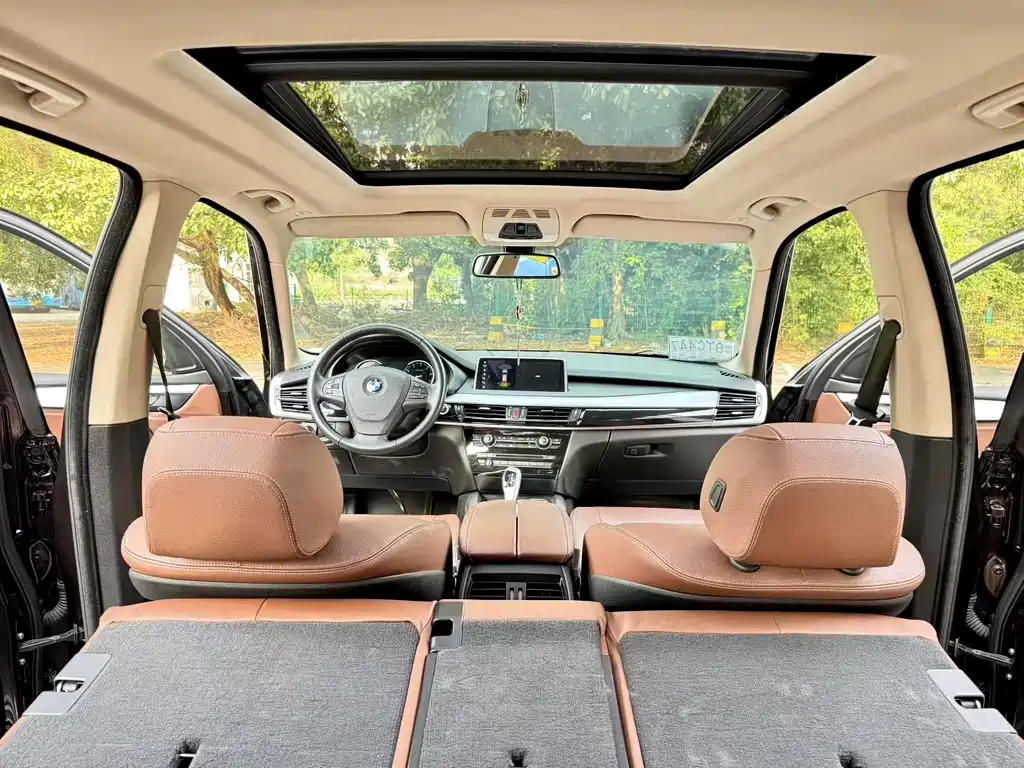 BMW X5 (Import) — фото 9