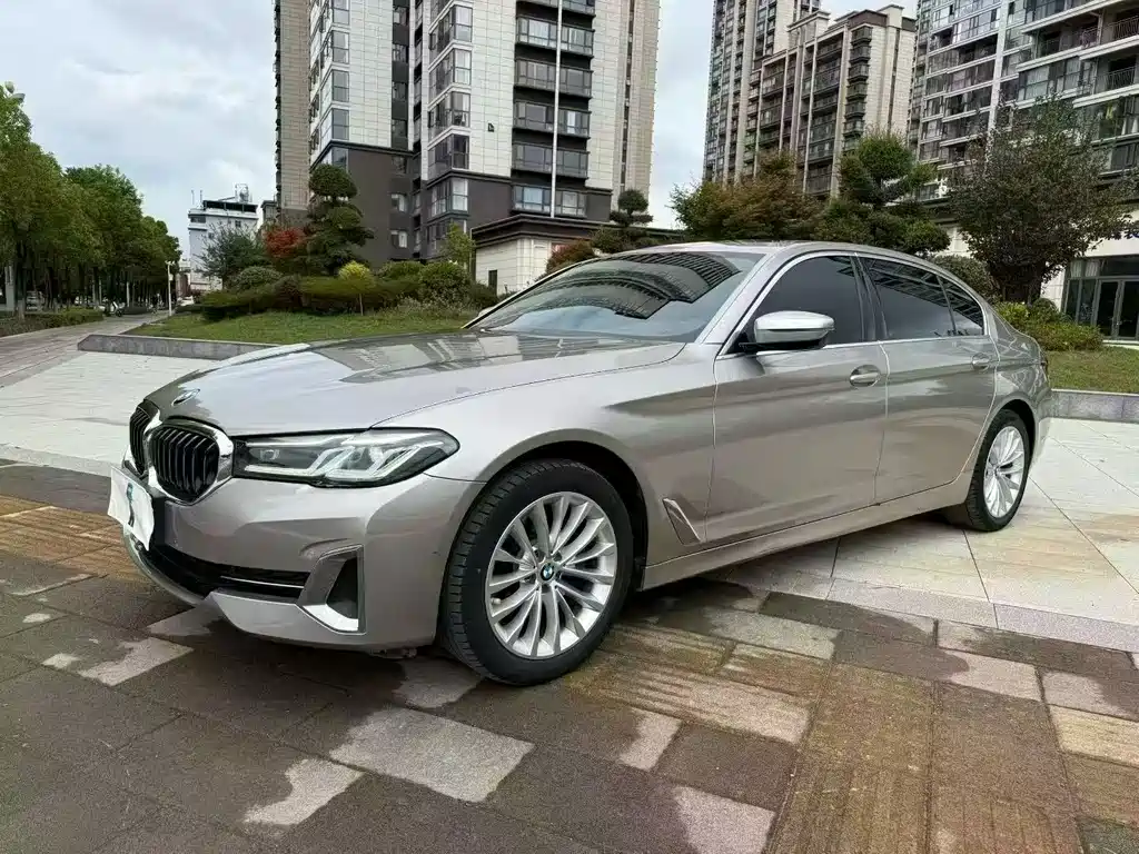 BMW 5 Series — фото 3