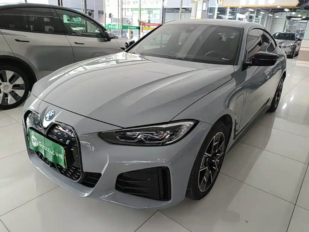 BMW i4 — фото 2