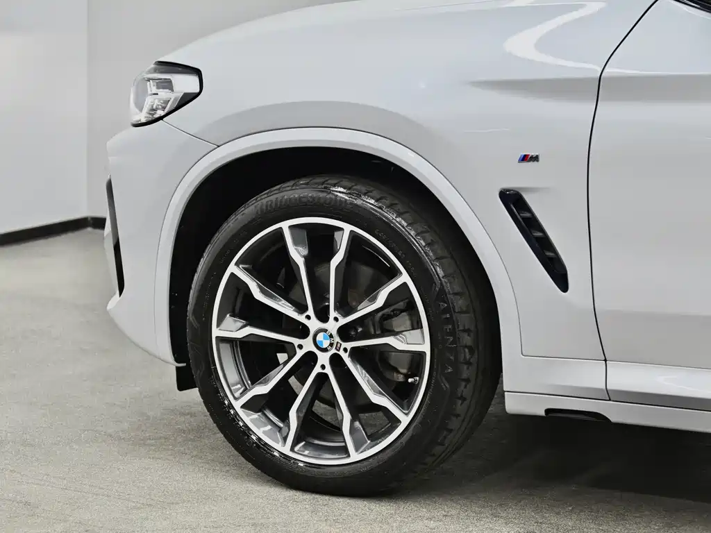 BMW X3 — фото 22