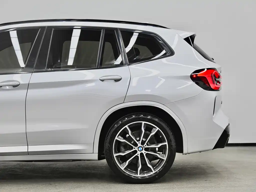 BMW X3 — фото 23