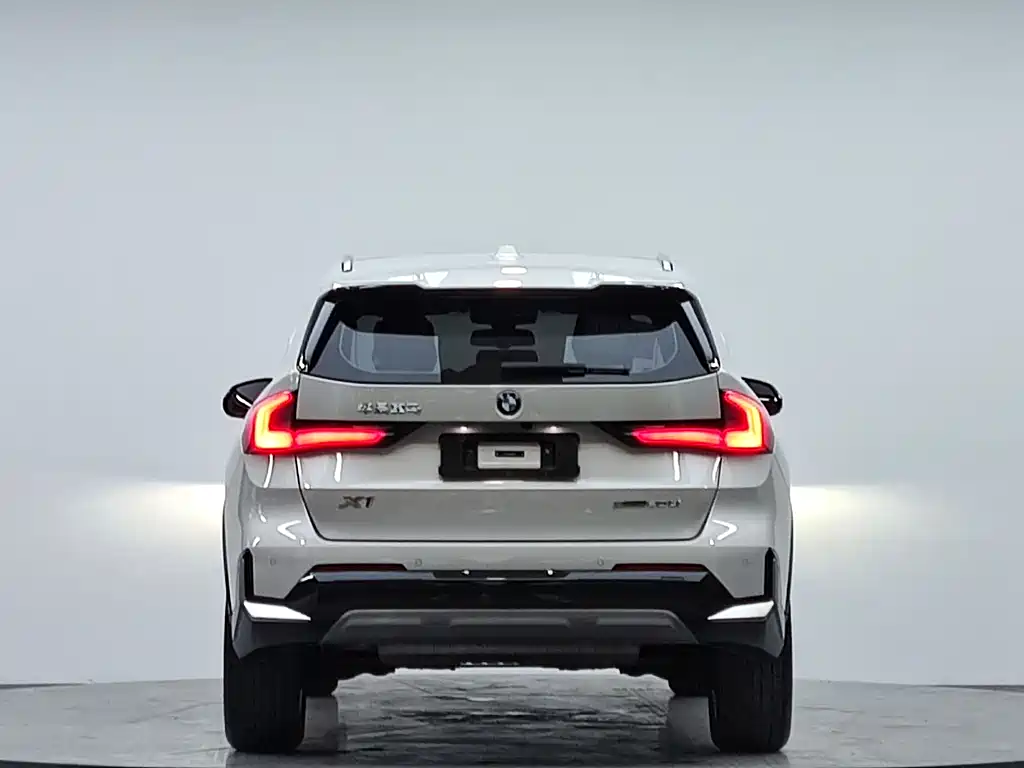 BMW X1 — фото 6