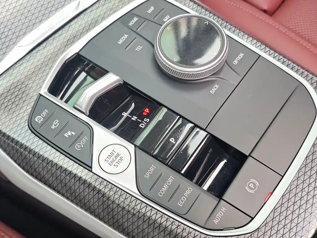 BMW 3 Series — фото 11