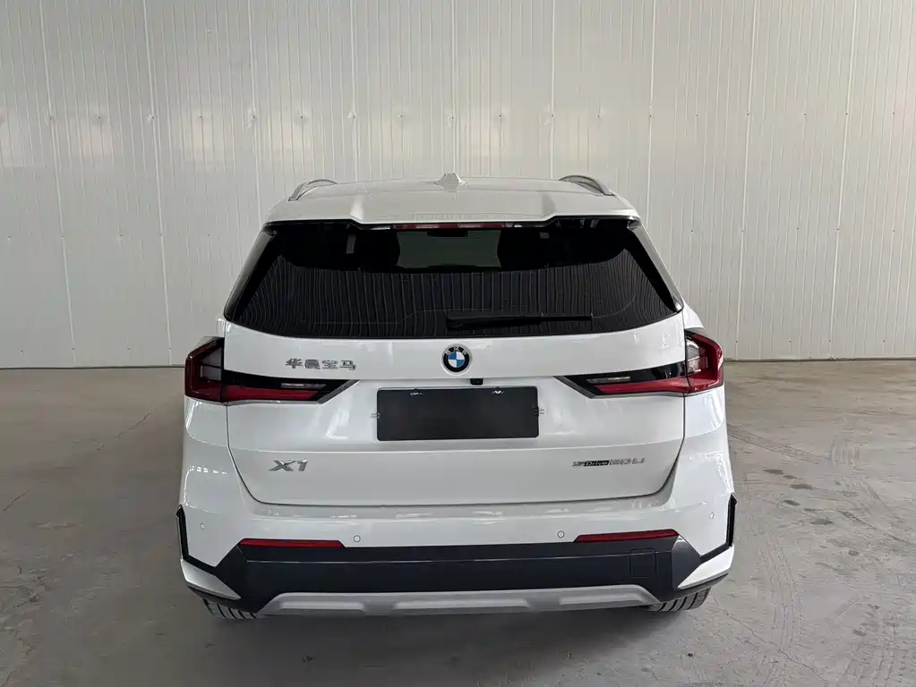 BMW X1 — фото 4