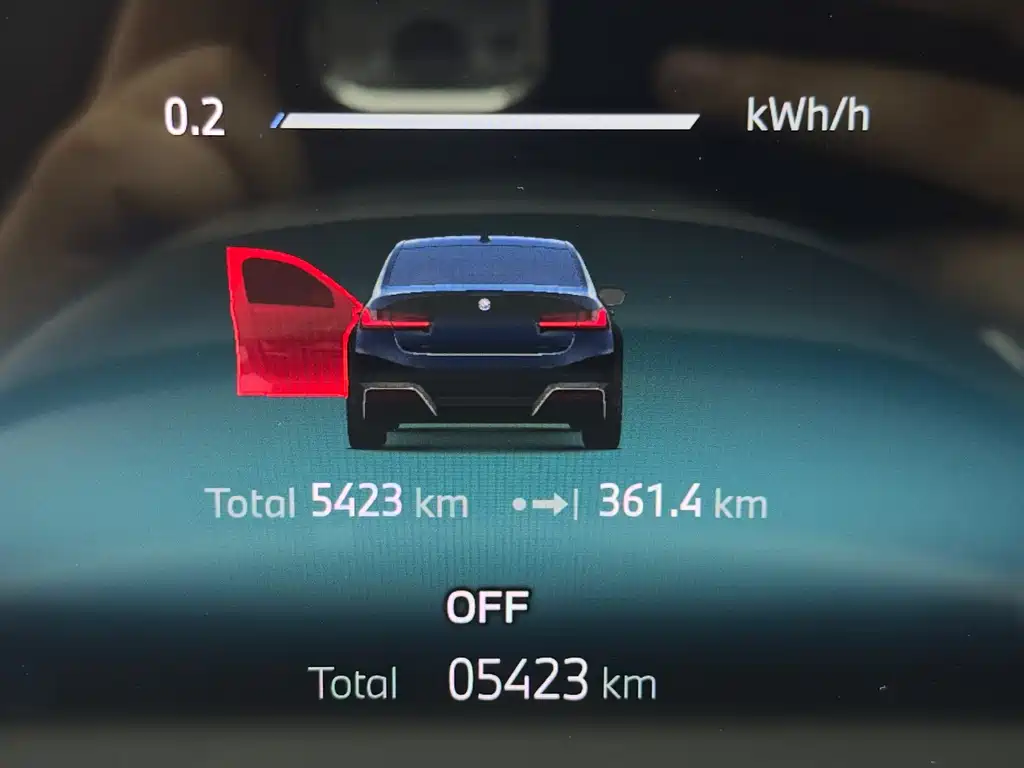 BMW i3 — фото 20