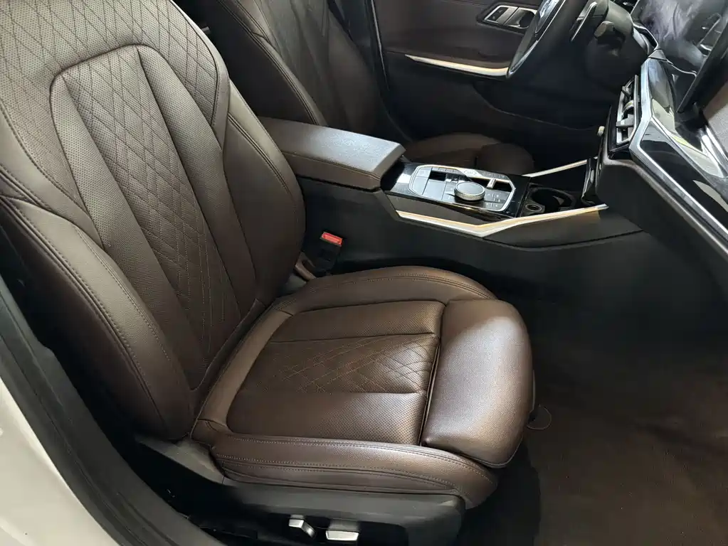 BMW 3 Series — фото 10