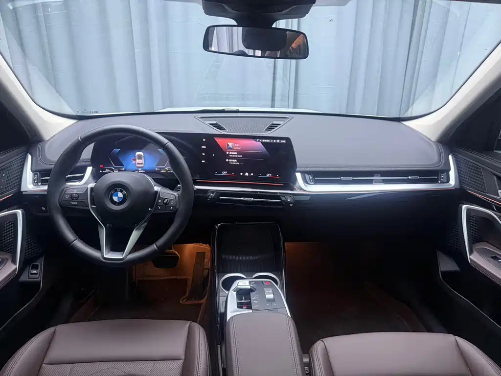 BMW X1 — фото 10