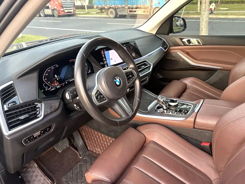 BMW X5 (Import) — фото 5