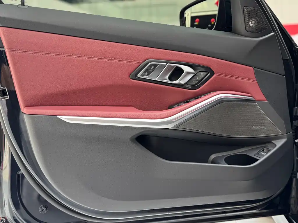 BMW 3 Series — фото 10