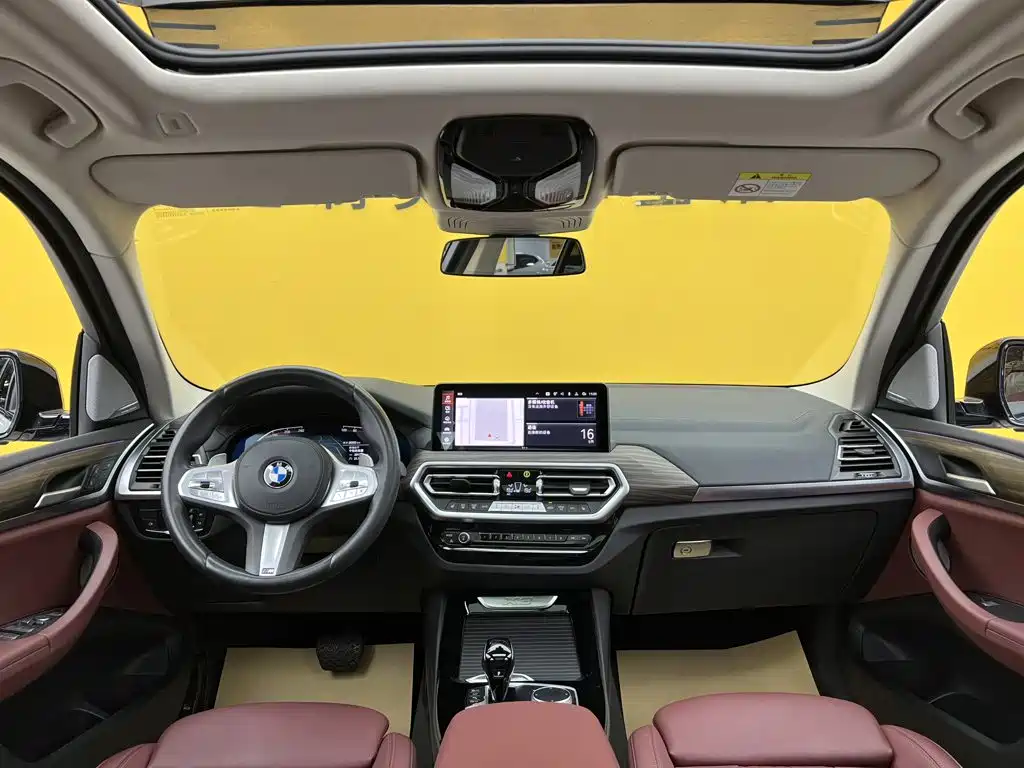 BMW X3 — фото 15