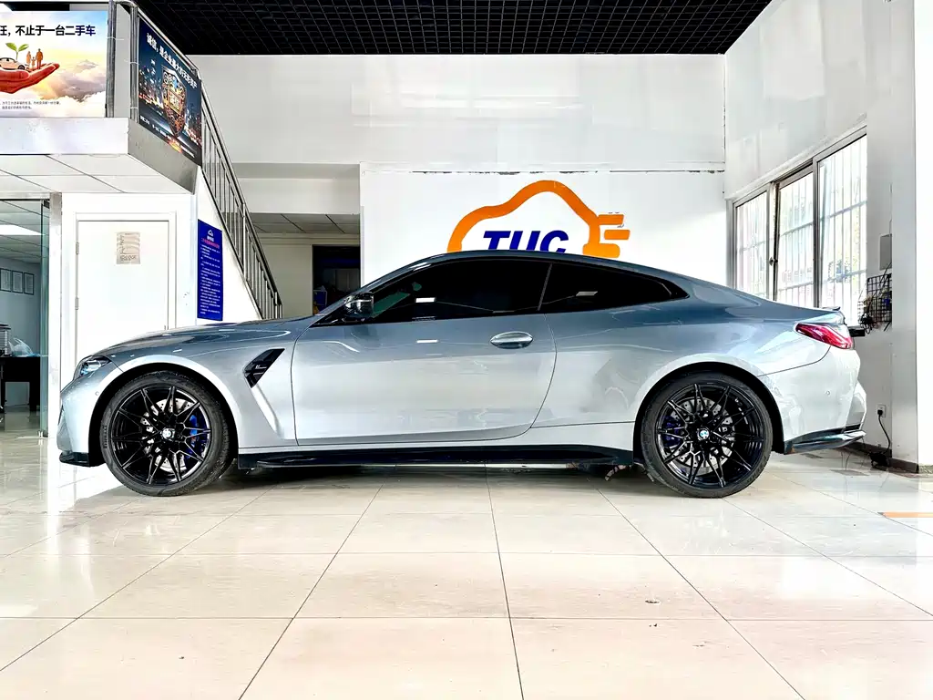 BMW M4 — фото 7