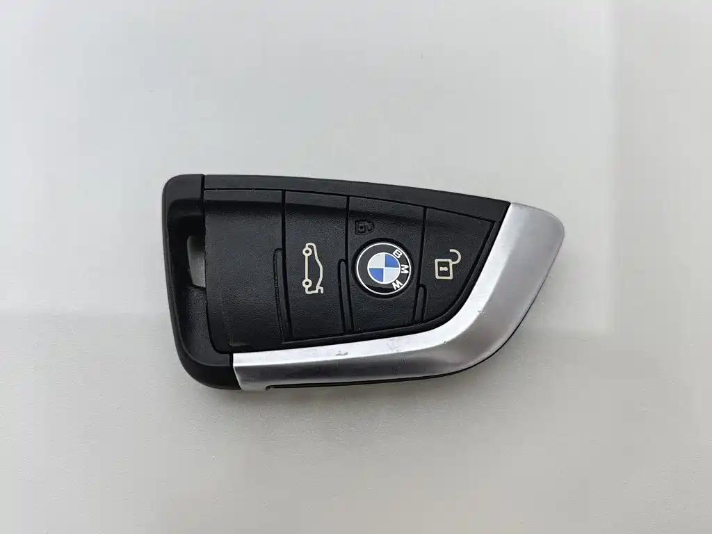 BMW X1 — фото 19