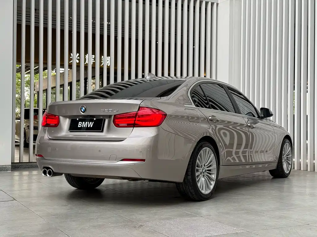 BMW 3 Series — фото 14