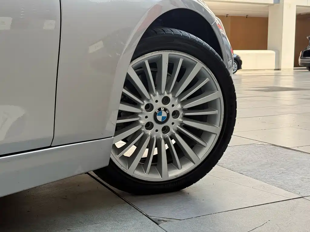 BMW 3 Series — фото 18